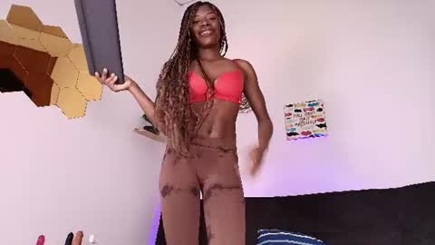 ZoeDreams online show from June 25, 7:37 pm