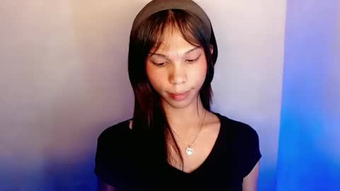 zoey online show from April 20, 6:00 pm