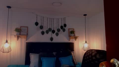 CALL ME    Z O H E T  online show from December 5, 8:54 pm