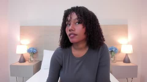 Zuri Smith online show from June 11, 11:29 am