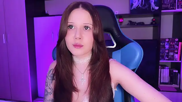 jasminevine online show from June 17, 3:13 pm
