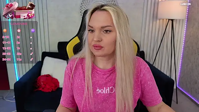 MissyMartinez online show from April 17, 8:05 am