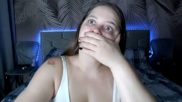 uliastar online show from November 7, 7:14 am