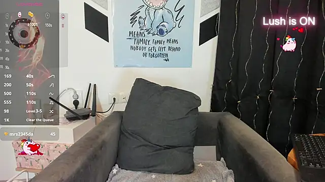 alexysgray online show from March 29, 6:29 pm