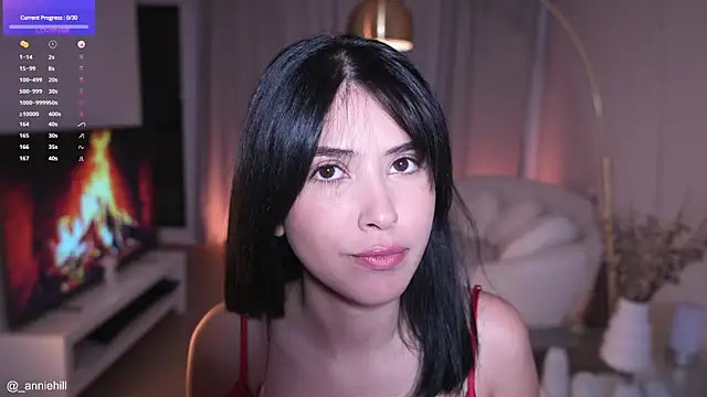 anniehillofficial online show from September 14, 9:12 pm