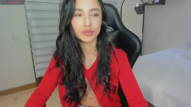 EvaMoet online show from February 16, 5:51 am