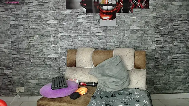 Danna Paolaa  online show from January 19, 1:13 am