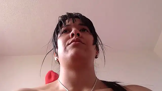 lady hot2xx online show from April 3, 5:55 pm