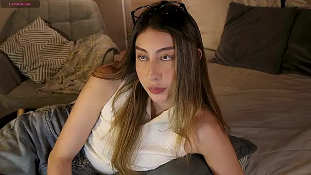 lua ferch   online show from February 28, 6:40 pm