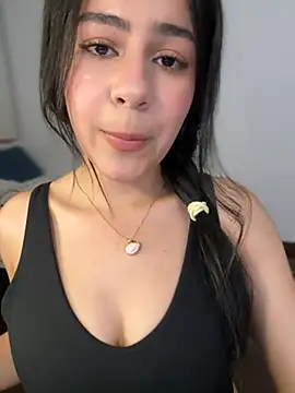 CuteKira7 online show from June 1, 2:46 am