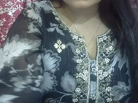 Lusty Wife1 online show from March 11, 6:54 pm