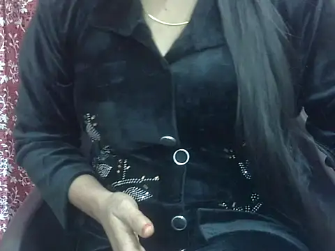 Lusty Wife1 online show from November 30, 6:23 pm