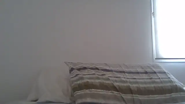 zorritasuperhot online show from April 25, 12:52 pm