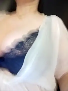 lindaledi2 online show from February 17, 3:22 pm