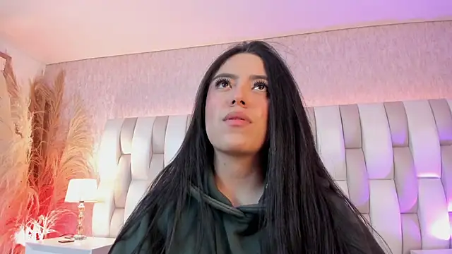 Rebeca jones online show from February 12, 12:18 pm