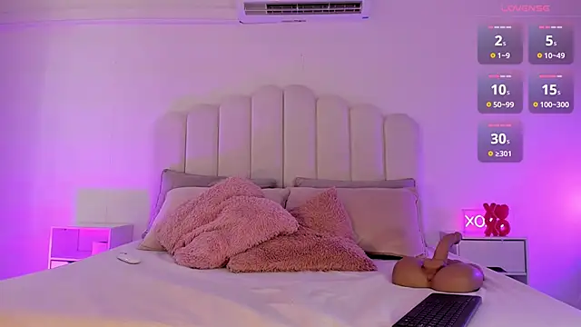 Ashleyy piink online show from September 26, 10:07 pm