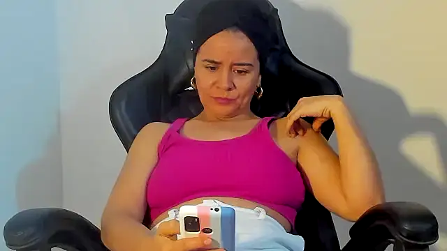 Sami Hotie1 online show from November 5, 11:54 pm