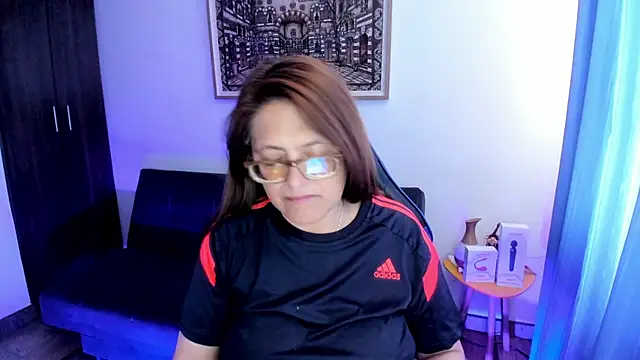 Ivette Shaira online show from March 26, 12:40 pm