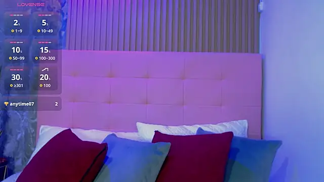 victoria  milf  online show from January 9, 8:46 pm