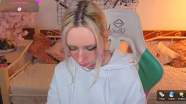 Katia Kim online show from February 17, 6:35 am