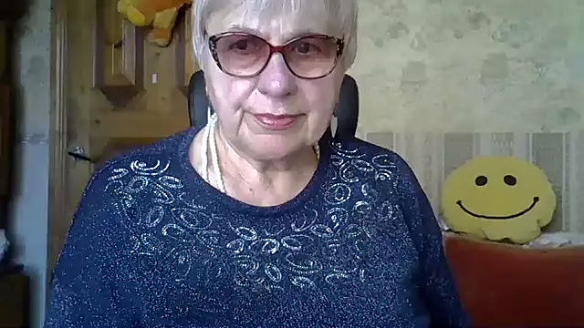 SweetCherry27 online show from April 17, 9:33 am