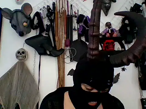 FeticheMacabre online show from April 7, 4:31 pm