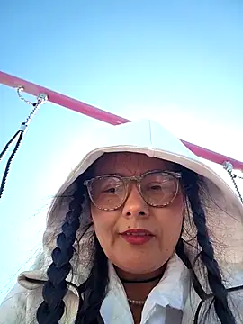 bellapaty online show from March 25, 9:56 am