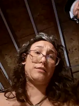 K-niving online show from April 23, 2:41 am