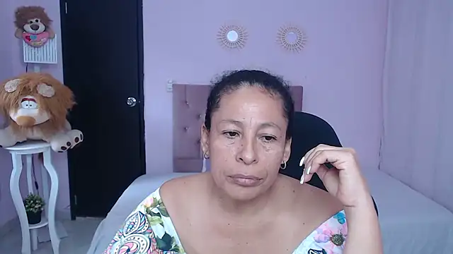 mature martina online show from March 14, 7:59 pm