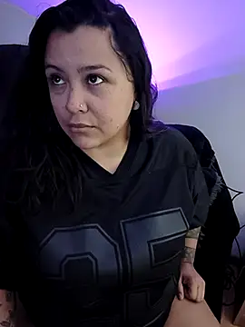 bigbooty-30 online show from April 28, 11:03 am