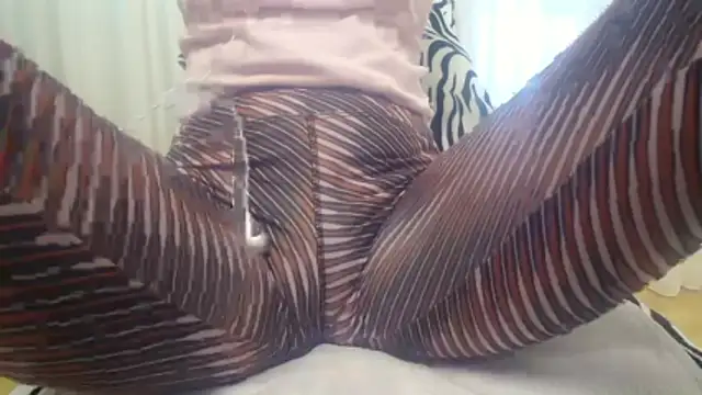 Web Lady online show from February 10, 7:00 am