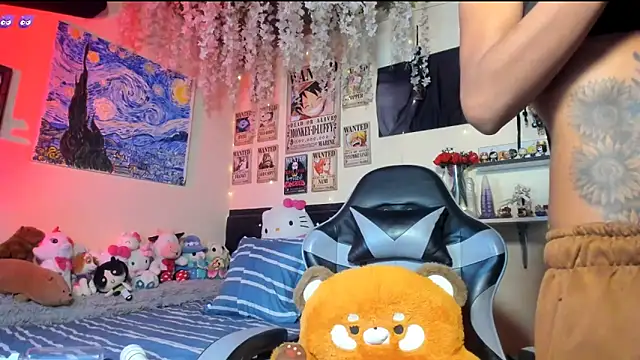 Cristal Jonasxh online show from June 8, 11:59 pm