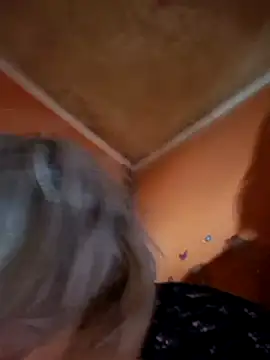 ducicsajsziii online show from January 17, 6:54 am