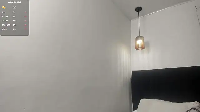 dolly zoe online show from March 16, 2:58 am