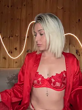 petrouchkaaa  online show from March 30, 7:24 pm