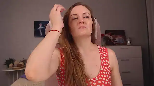 BettyFootFetish online show from November 29, 12:42 pm