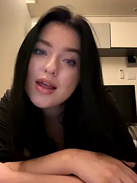 Snapshot of Angela_Fosterr chatting on October 18, 5:37 pm Angela Fosterr online show from October 18, 5:37 pm