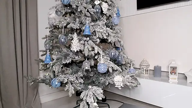 Smileyouarehere online show from December 23, 12:03 am