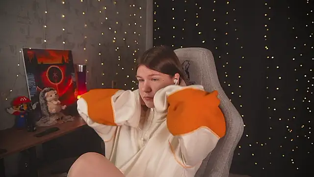 cuteamberlyyy online show from March 3, 5:13 am