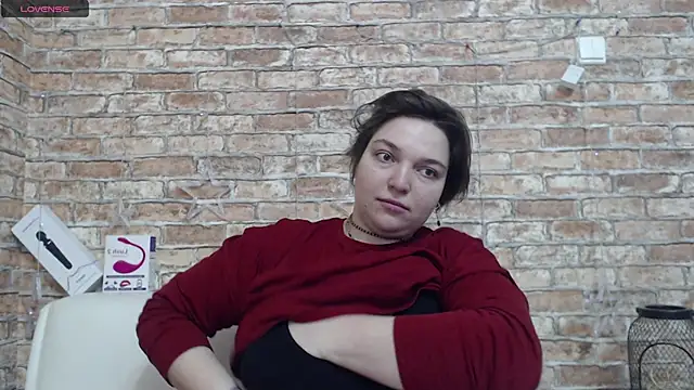 Amelia Kiss  online show from March 4, 12:50 am