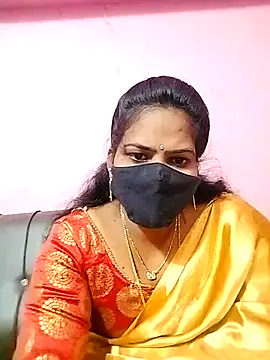 Snapshot of melina214 chatting on October 21, 3:43 am melina214 online show from October 21, 3:43 am