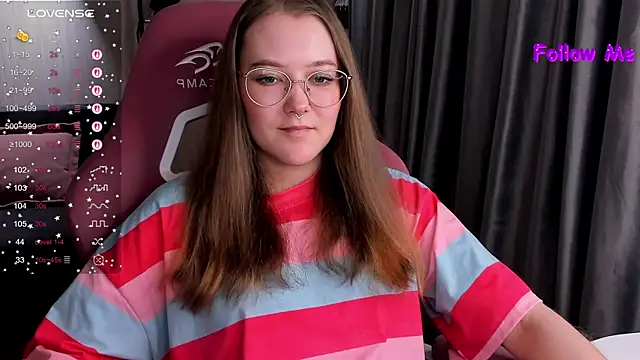 bunny bubble online show from December 19, 11:30 pm