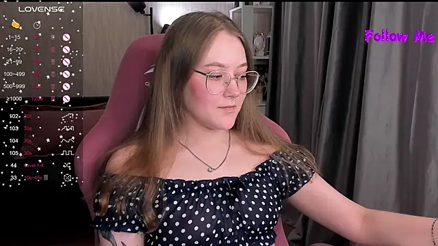 bunny bubble online show from April 5, 11:48 pm