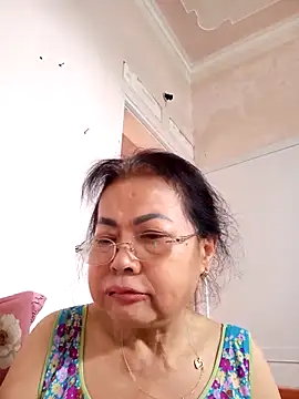 Hotestlove online show from March 30, 9:20 am