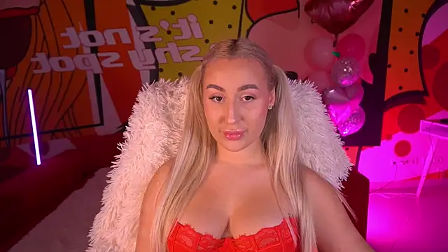 LiaBrazzerr online show from February 23, 2:16 pm