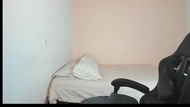 nina pons online show from February 6, 8:56 pm