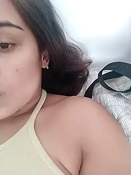 JuanaSimons online show from August 9, 1:47 pm