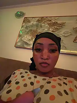 Candiey001 online show from July 6, 7:05 pm