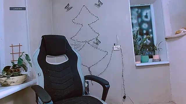 RosaJil online show from January 6, 5:27 pm