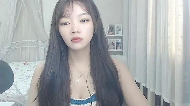 Snapshot of Jenny-Z chatting on September 24, 1:48 am Jenny-Z online show from September 24, 1:48 am